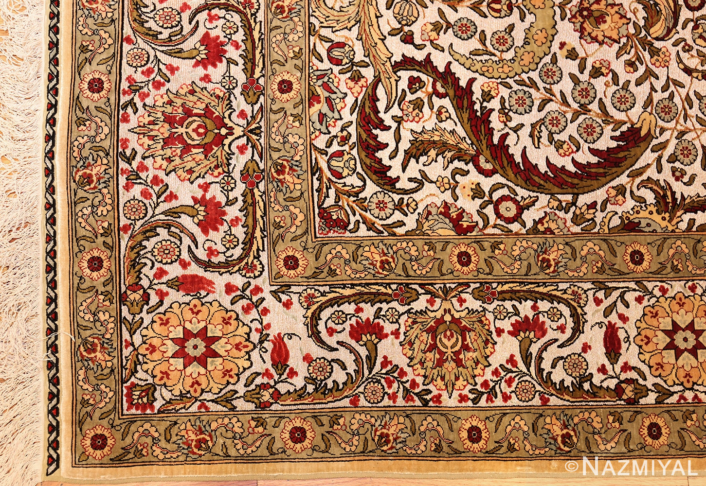 vintage silk souf herekeh turkish rug 49245 corner Nazmiyal