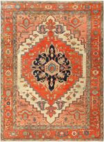 antique ivory background serapi persian rug 49352 Nazmiyal