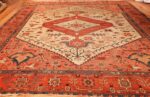 ivory antique serapi persian rug 49321 whole Nazmiyal
