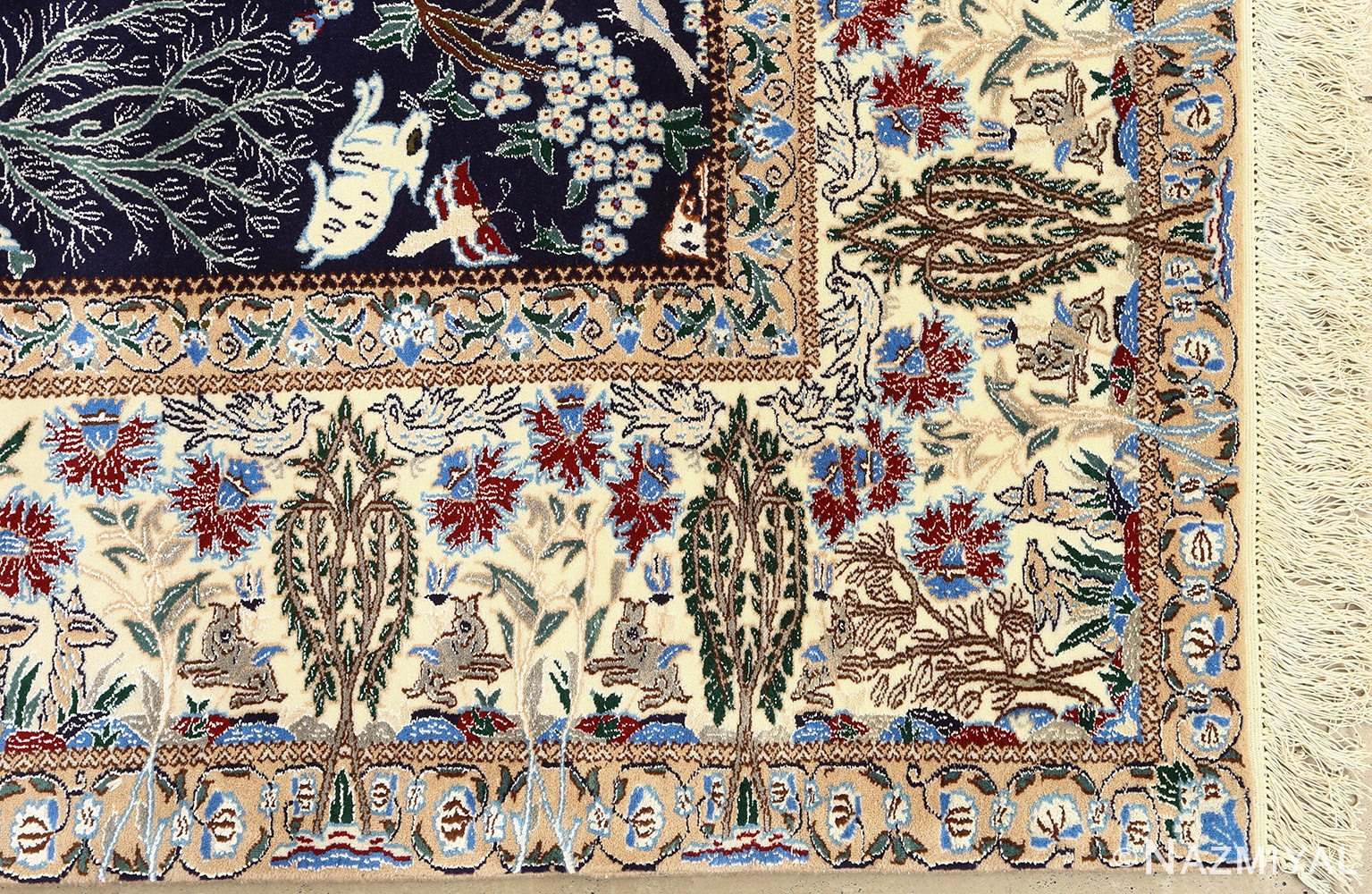 tree of life design vintage nain persian rug 51156 corner Nazmiyal
