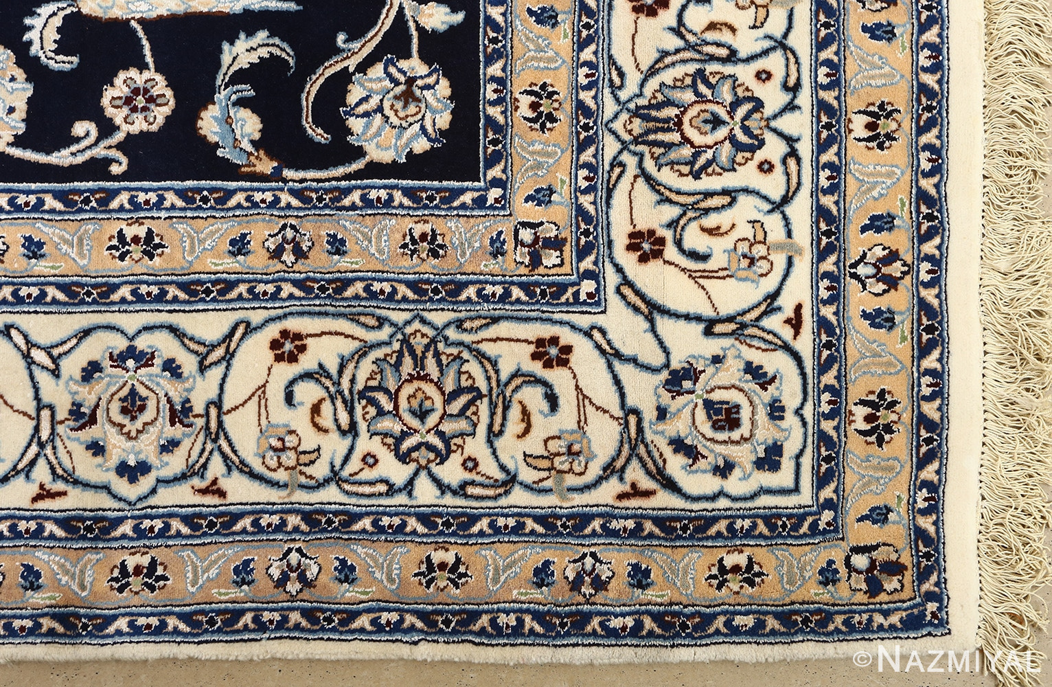 animal motif vintage nain persian rug 51164 corner Nazmiyal
