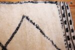 ivory vintage moroccan rug 49456 corner Nazmiyal