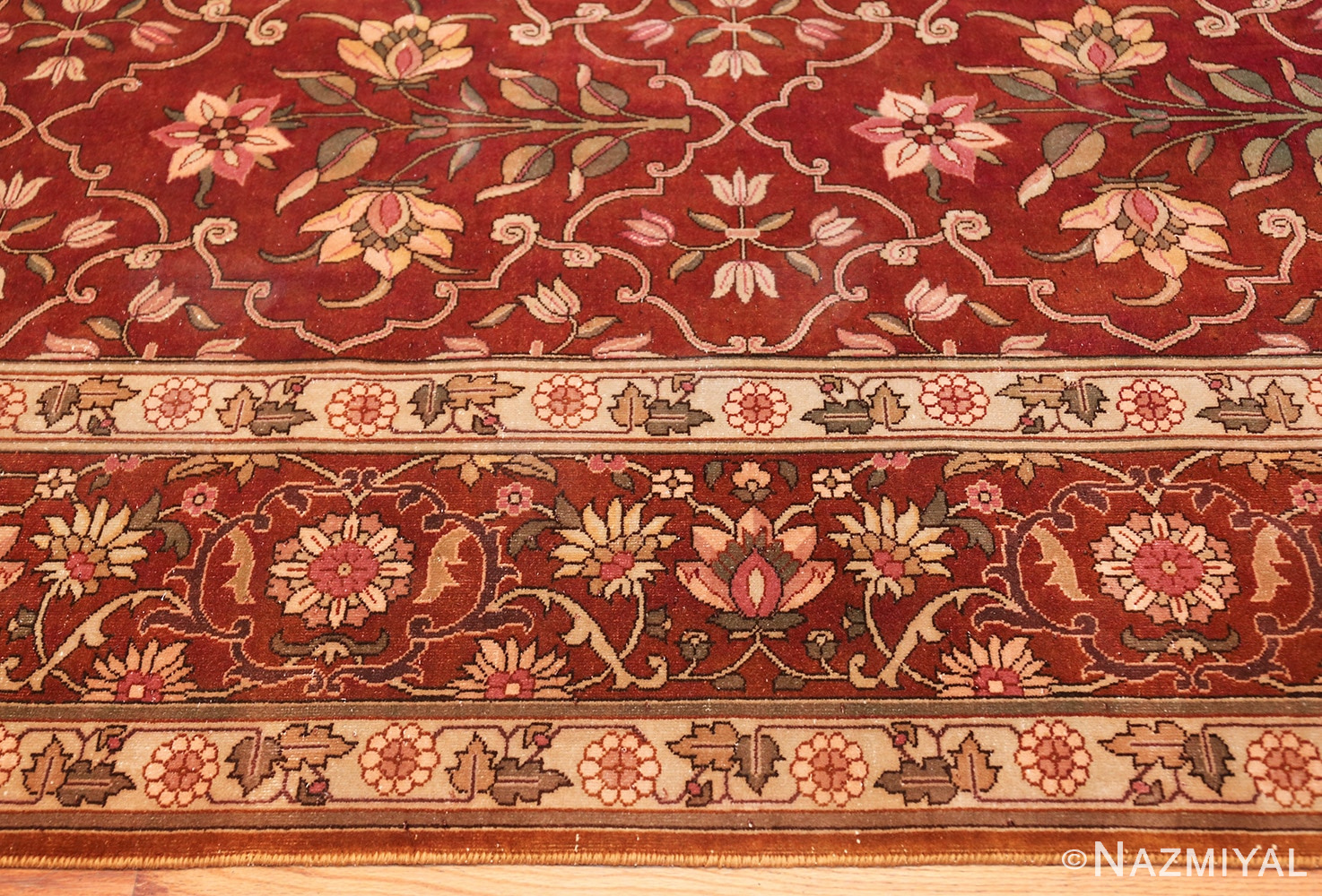 vintage room size indian rug 49477 border Nazmiyal
