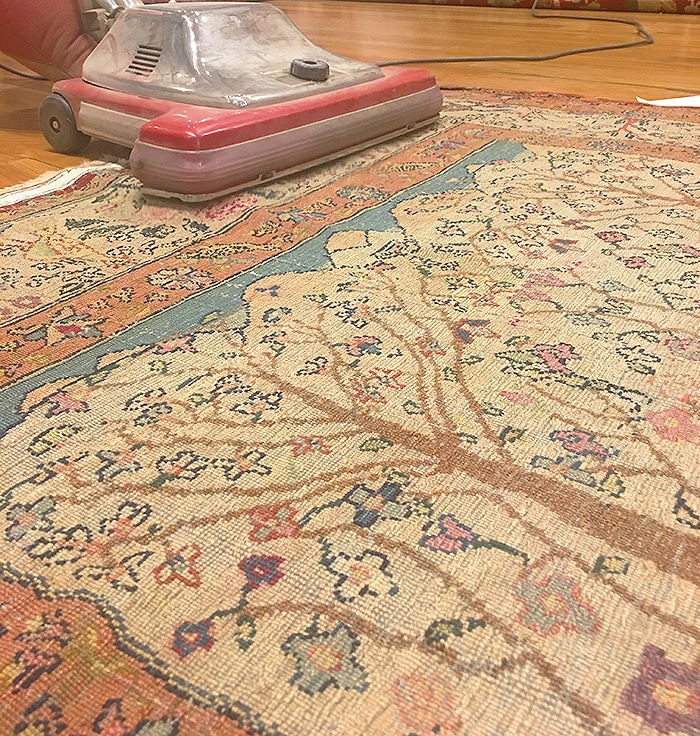 Vacuuming Persian Rugs Vacuuming Persian Rugs by Nazmiyal