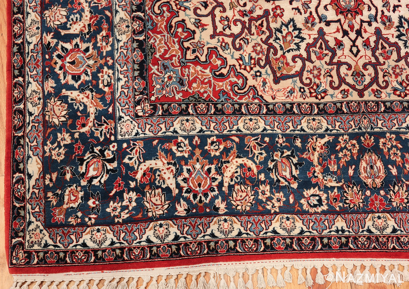 silk and wool vintage isfahan persian rug 49619 corner Nazmiyal