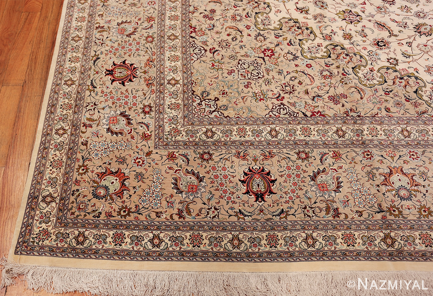 silk large vintage kashan persian rug 60019 corner Nazmiyal