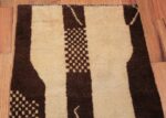 vintage tribal moroccan runner rug 49726 top Nazmiyal