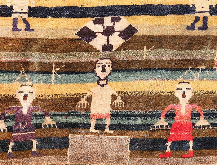 Soccer Field Design Antique Persian Qashqai Rug Soccer Field Design Antique Persian Qashqai Rug - Nazmiyal