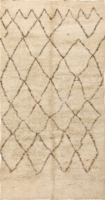 Vintage Room Size Moroccan Rug 49878 Nazmiyal