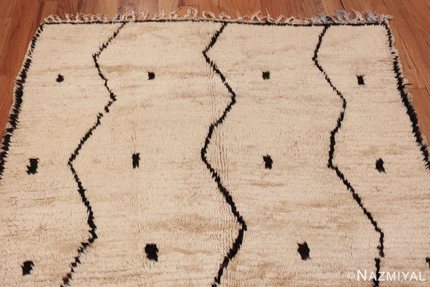 Small Size Vintage Moroccan Rug 49889 Top Design Nazmiyal