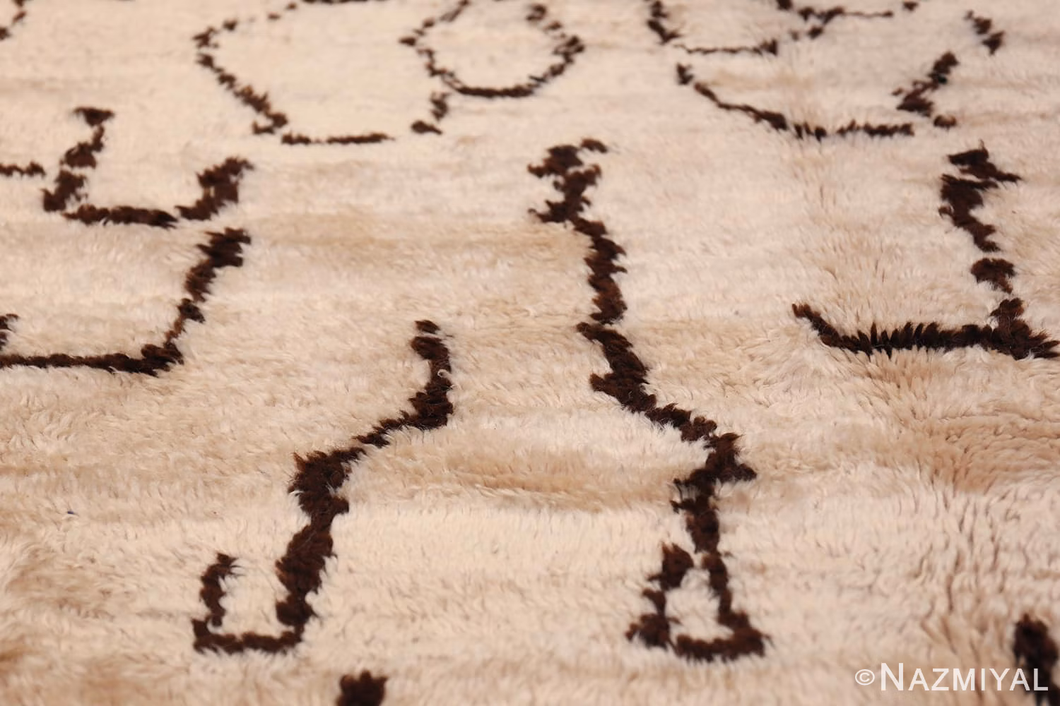 Tribal Room Size Vintage Moroccan Rug 49874 Closeup Texture Nazmiyal