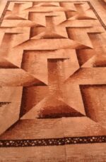 Field Antique Wilton rug 70074 by Nazmiyal
