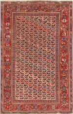 Full view Antique Persian Qashqaie bird design rug 70212 by Nazmiyal