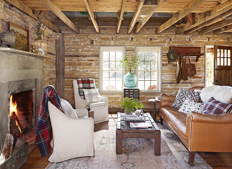 Rustic Interior With Shabby Chic Rug Rustic Interior With Shabby Chic Rug - Nazmiyal
