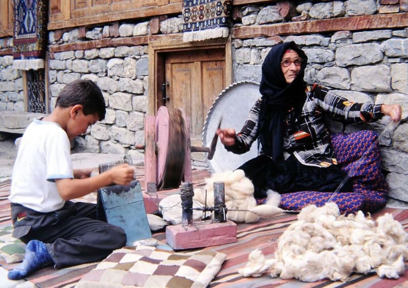 Azerbaijan Carpets Yarn Making Nazmiyal