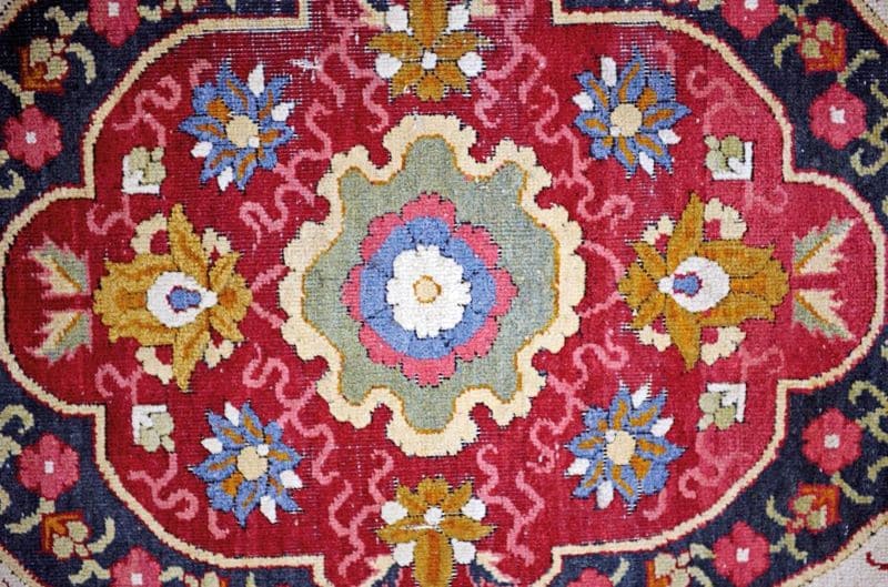 Trinitarias Carpet Ton-Sur-Ton Trinitarias Carpet Ton-Sur-Ton Nazmiyal