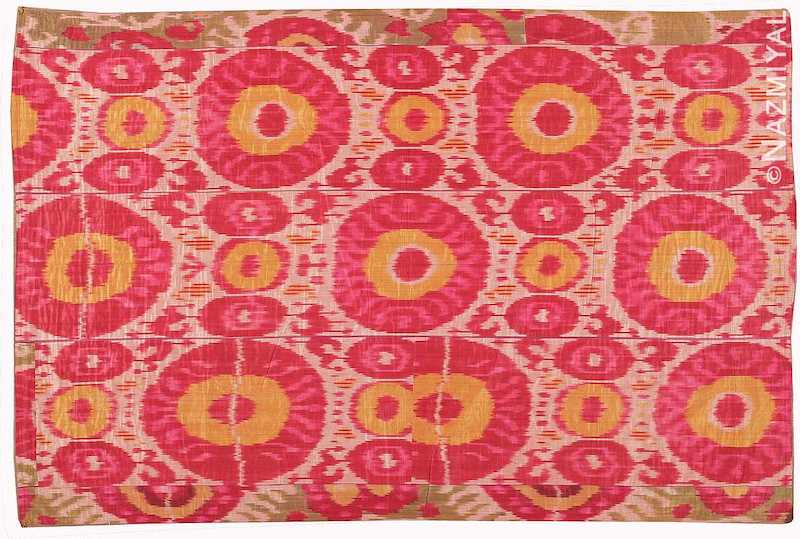 Funky Antique Ikat Uzbek Textile Funky Antique Ikat Uzbek Textile Nazmiyal