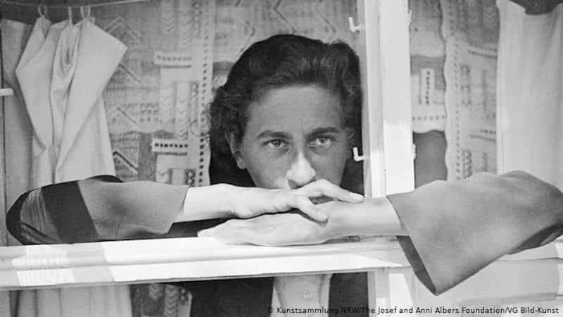 Anni Albers Picture of a A young Anni Albers Nazmiyal