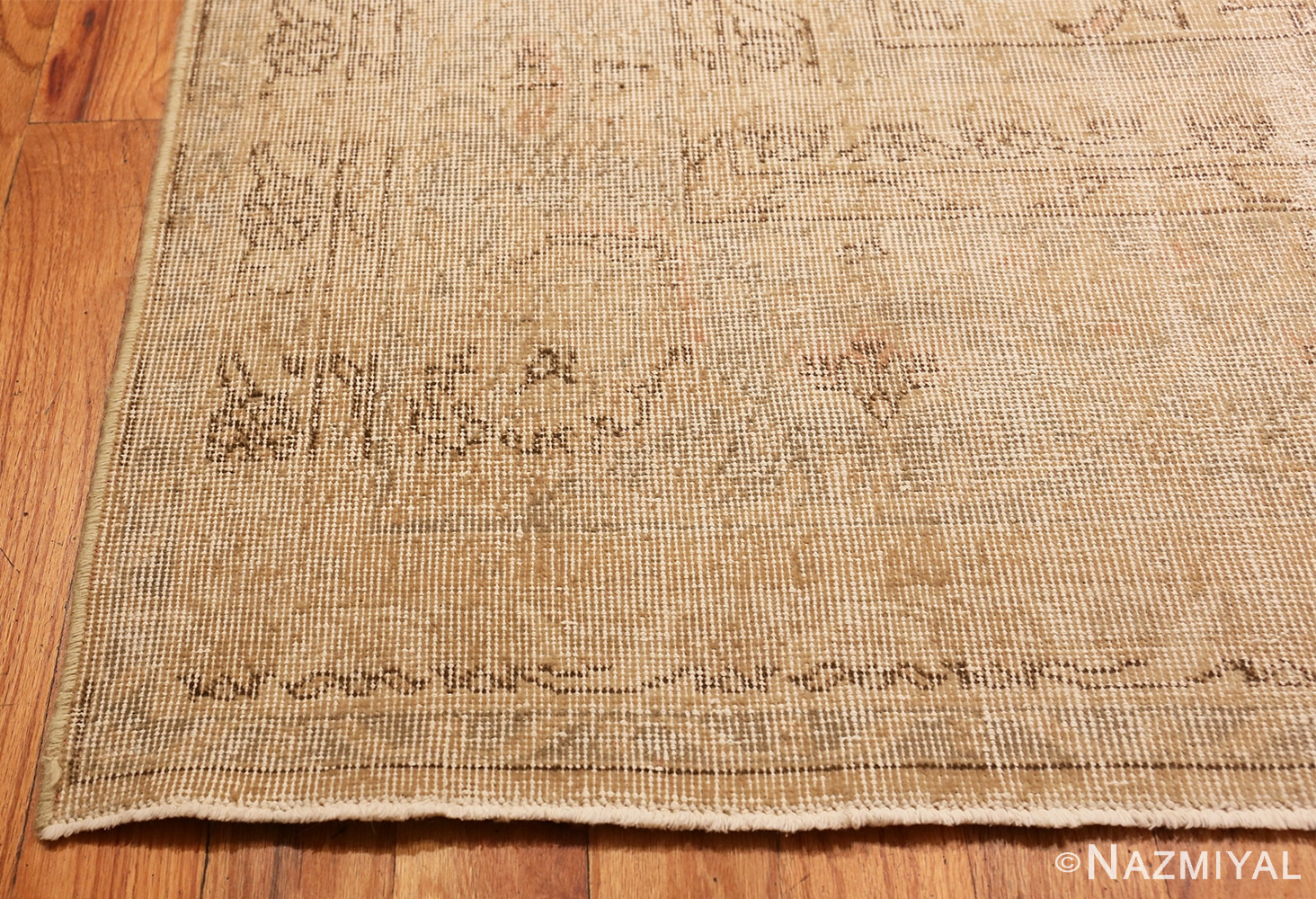 Corner Of Vintage Worn Distressed Shabby Chic Turkish Sivas Rug 49696 by Nazmiyal NYC