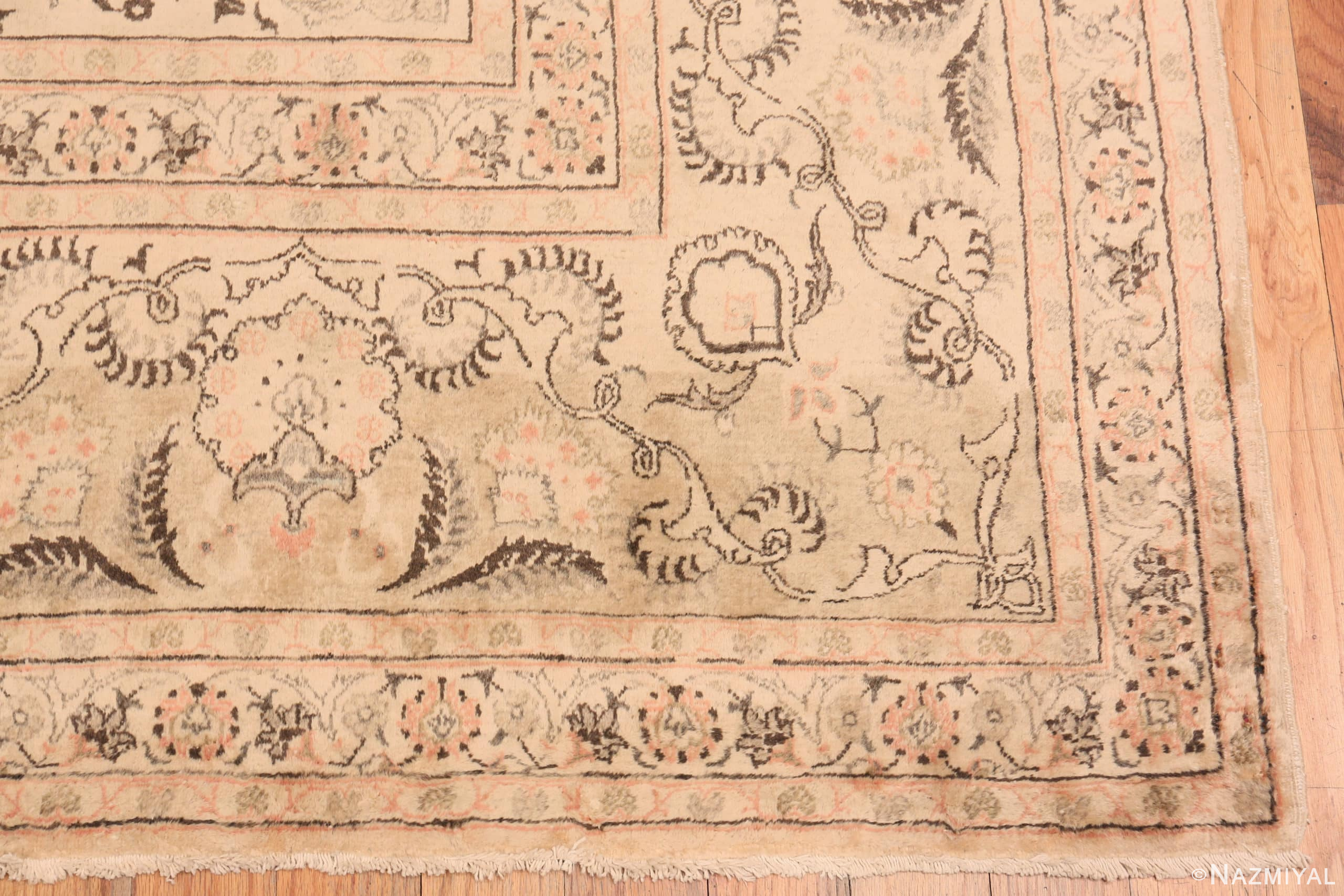 Corner Of Vintage Persian Kashan Floral Area Rug 50528 by Nazmiyal NYC