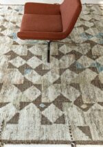 Border Of High Low Pile Modern Distressed Rug 60701 by Nazmiyal Antique Rugs