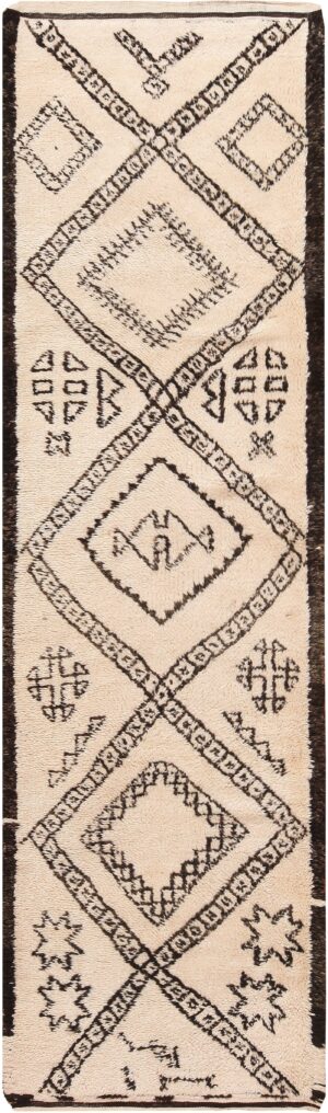 Tribal Design Vintage Moroccan Runner Rug 70922 by Nazmiyal Antique Rugs
