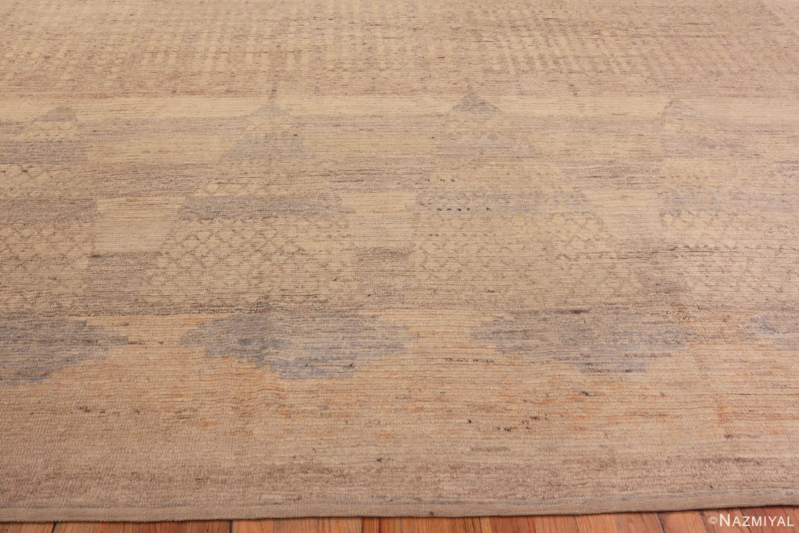 Border Of Cream Color Oversized Modern Distressed Decorative Rug 60945 by Nazmiyal Antique Rugs