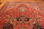 Details Of Large Antique Persian Serapi Area Rug 71112 by Nazmiyal Antique Rugs