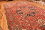 Side Of Large Antique Persian Serapi Area Rug 71112 by Nazmiyal Antique Rugs