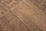 Back Of Earthy Tones Modern Moroccan Rug 61008 by Nazmiyal Antique Rugs