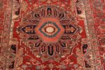 Center Of Antique Persian Heriz Rug 71121 by Nazmiyal Antique Rugs