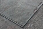 Side Of Textured Of Modern Transitional Rug 61021 by Nazmiyal Antique Rugs