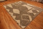 Side Of Primitive Design Modern Moroccan Rug 60999 by Nazmiyal Antique Rugs
