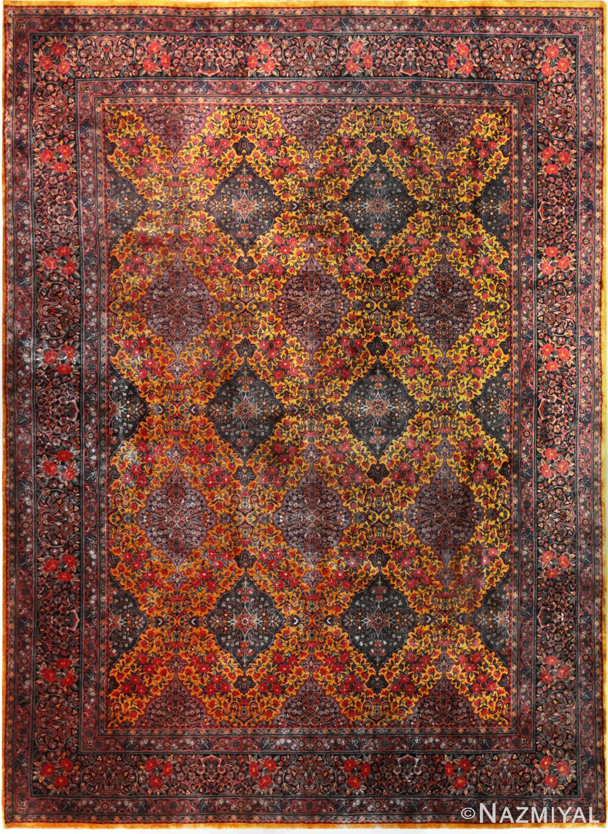 Antique Persian Kashan Area Rug 71763 by Nazmiyal Antique Rugs