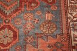 Details Of Antique Persian Heriz Rug 72087 by Nazmiyal Antique Rugs