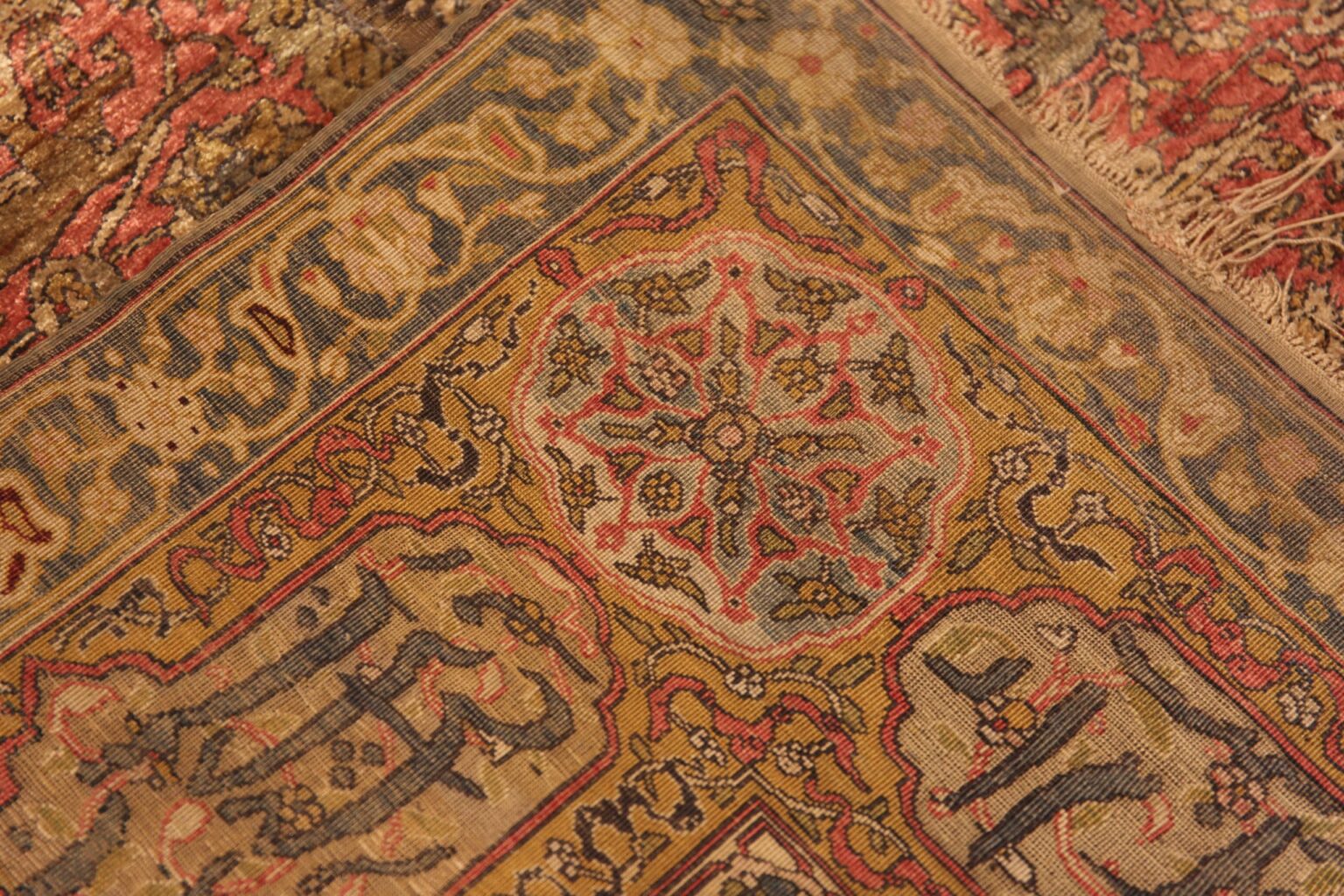 Antique Turkish Kum Kapi Rug 72161 Nazmiyal Antique Rugs