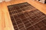 Side Of Modern Transitional Geometric Rug 60976 by Nazmiyal Antique Rugs