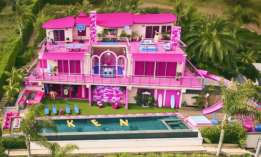 Real Barbie Malibu Dreamhouse Where You Can Stay For Free - on Airbnb Real Barbie Malibu Dreamhouse Where You Can Stay For Free - on Airbnb by Nazmiyal Antique Rugs
