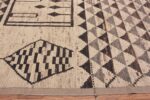 Border Of Large Geometric Tribal Berber Design Modern Area Rug 11870 by Nazmiyal Collection