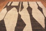 Details Of Earthy Tones Modern Central Asian Area Rug 11644 by Nazmiyal Antique Rugs