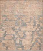Large Earthy Tones Chic Modern Central Asian Rug 11871 by Nazmiyal Antique Rugs