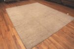 Side Of Trendy Minimalist Modern Contemporary Area Rug 11563 by Nazmiyal Antique Rugs