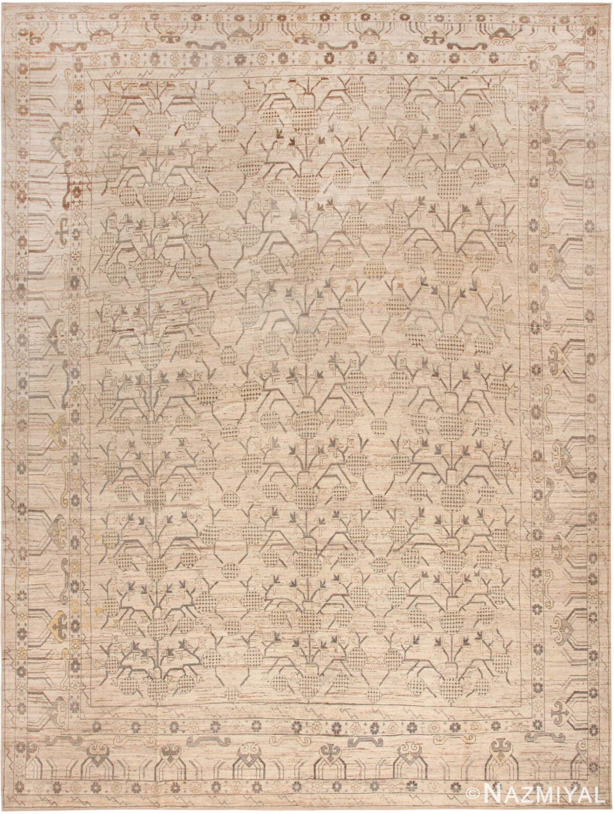 Large Chic Modern Contemporary Decorative Area Rug 11807 by Nazmiyal Antique Rugs