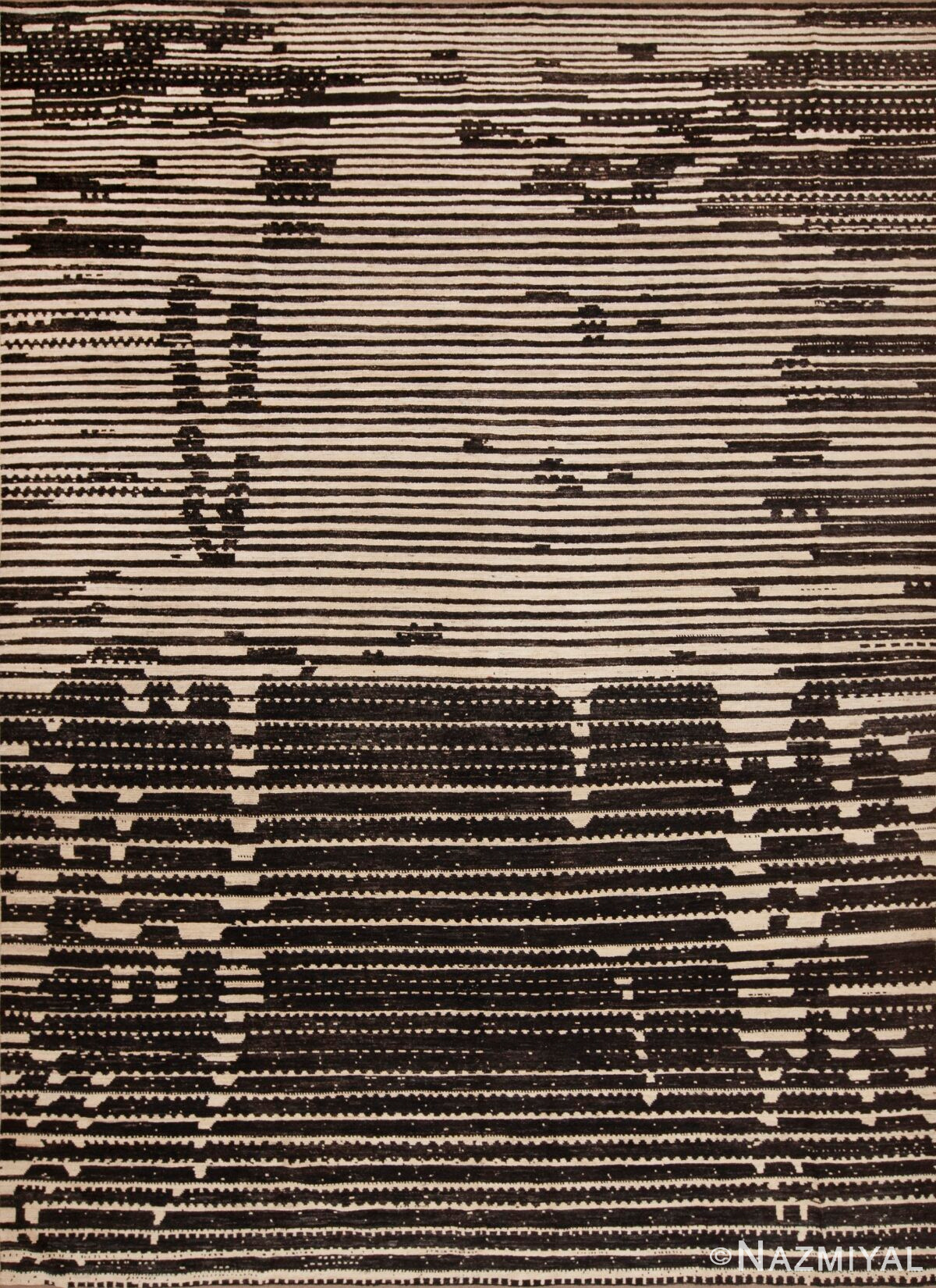 Handmade Wool Pile Modern Contemporary Cream And Charcoal Color Area Rug 11574 by Nazmiyal Antique Rugs