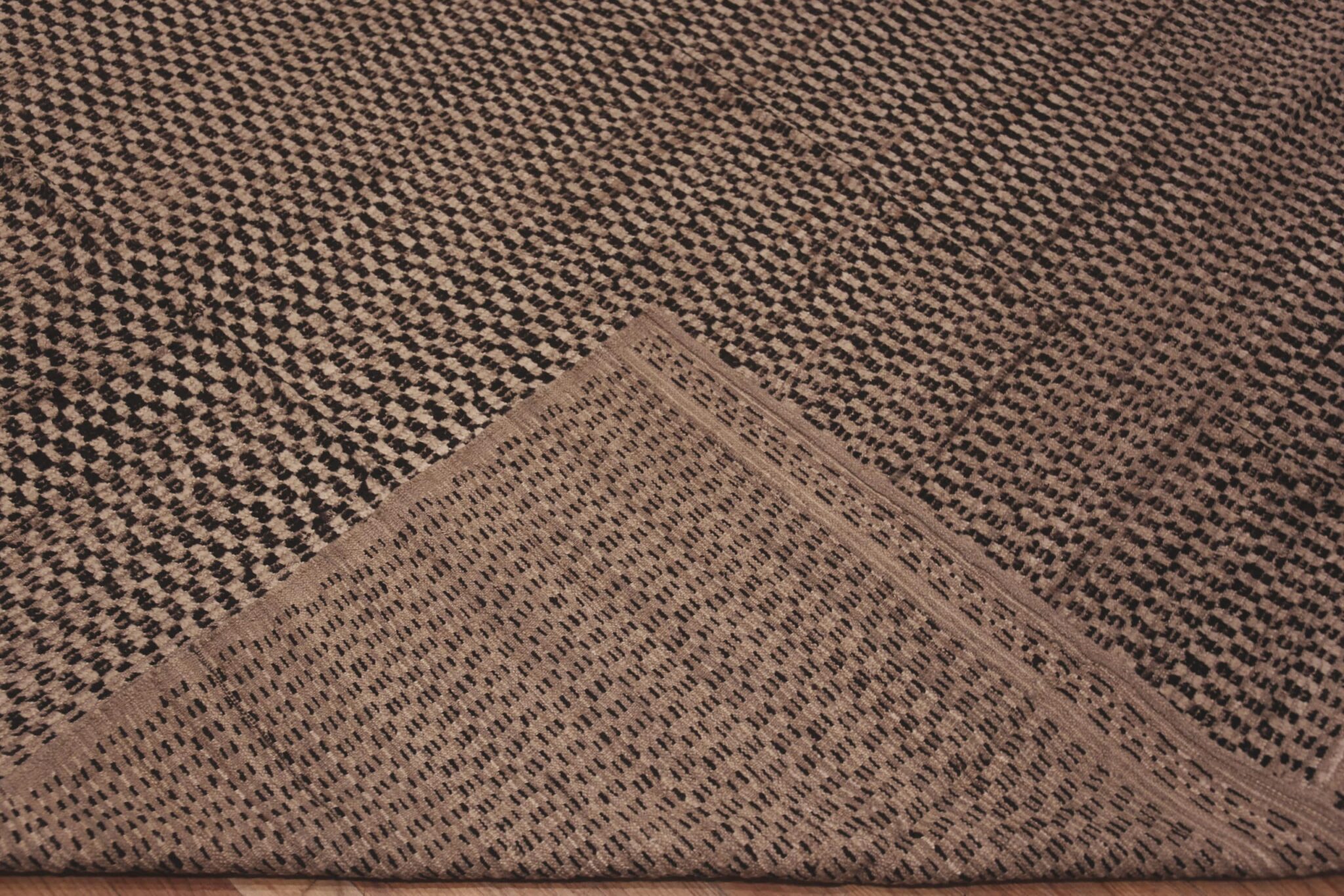 Large Checkerboard Pattern Modern Rug 11819 Nazmiyal Rugs