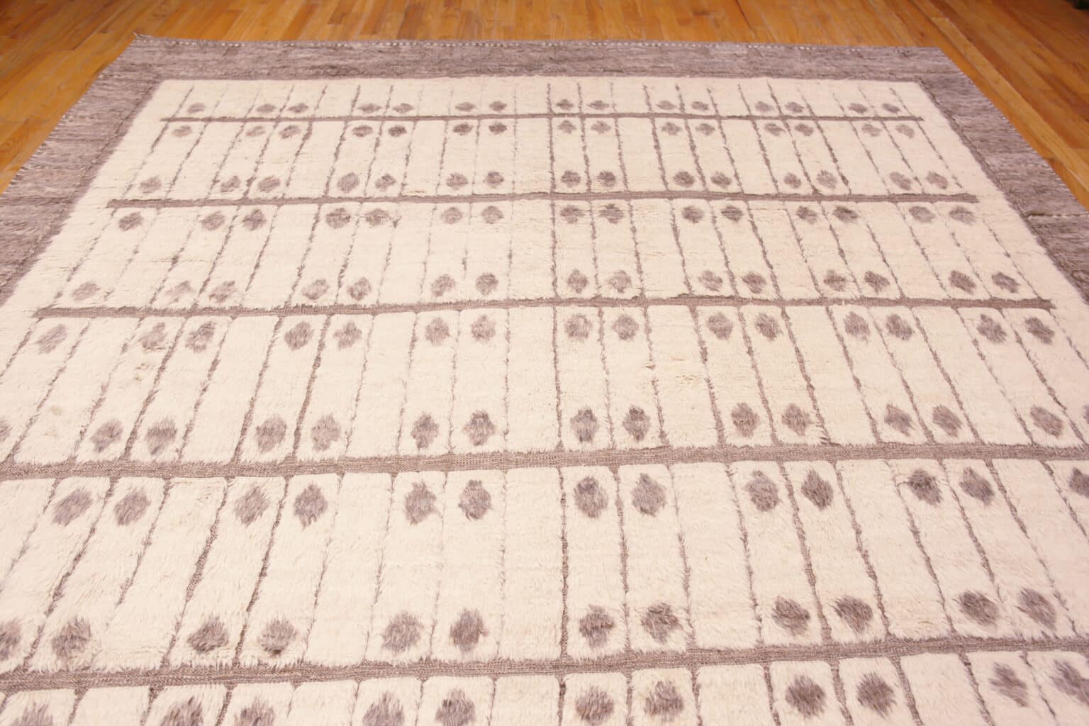 Square Shape Modern Boho Chic Geometric Area Rug 61128