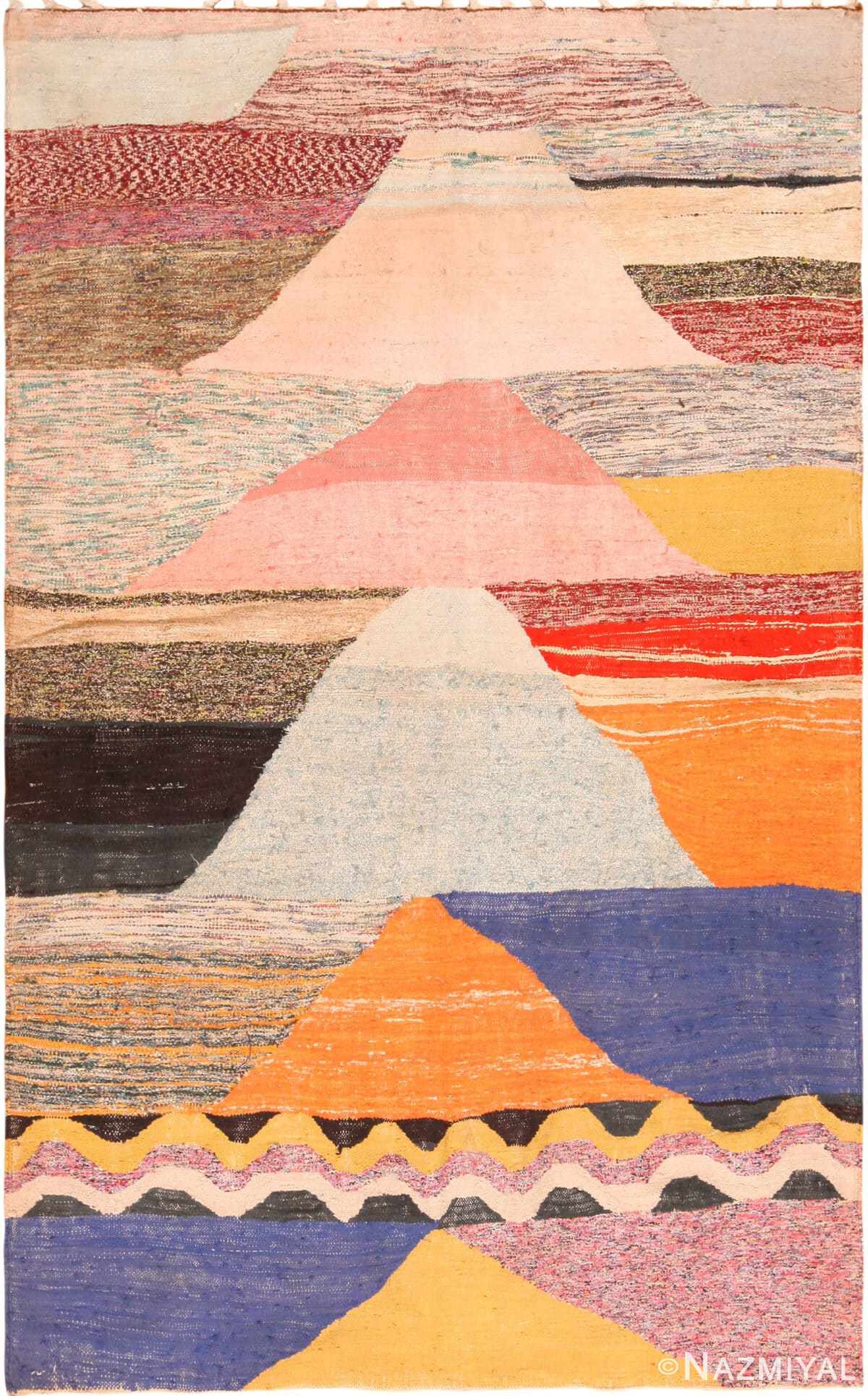 Bold Abstract Layered Design Vintage Moroccan Kilim 72997 by Nazmiyal Antique Rugs
