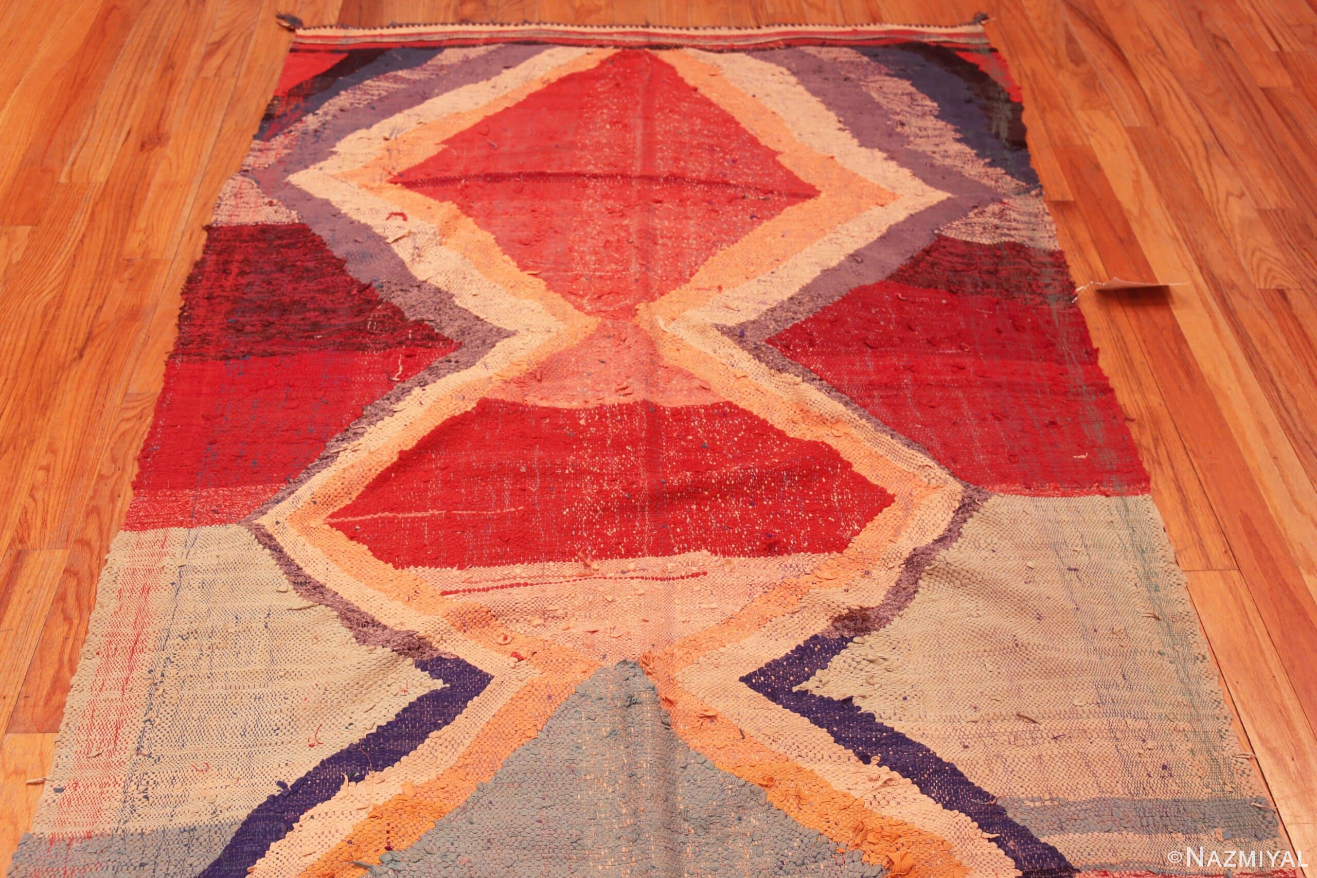 Top of Gallery Size Artistic Vintage Moroccan Kilim 72991 by Nazmiyal Antique Rugs