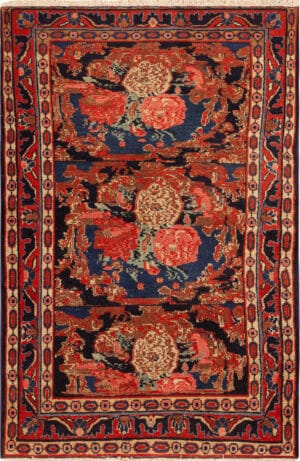 Antique Persian Senneh Rug 73221 by Nazmiyal Antique Collection