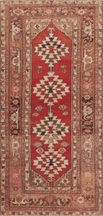 Antique Persian Geometric Serapi 73418 by Nazmiyal Antique Rugs